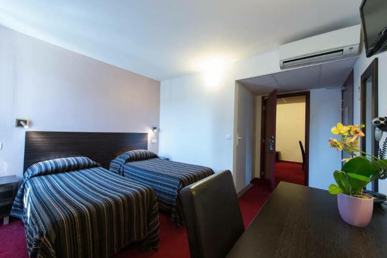 Grand Hotel Senia Orly Exterior foto